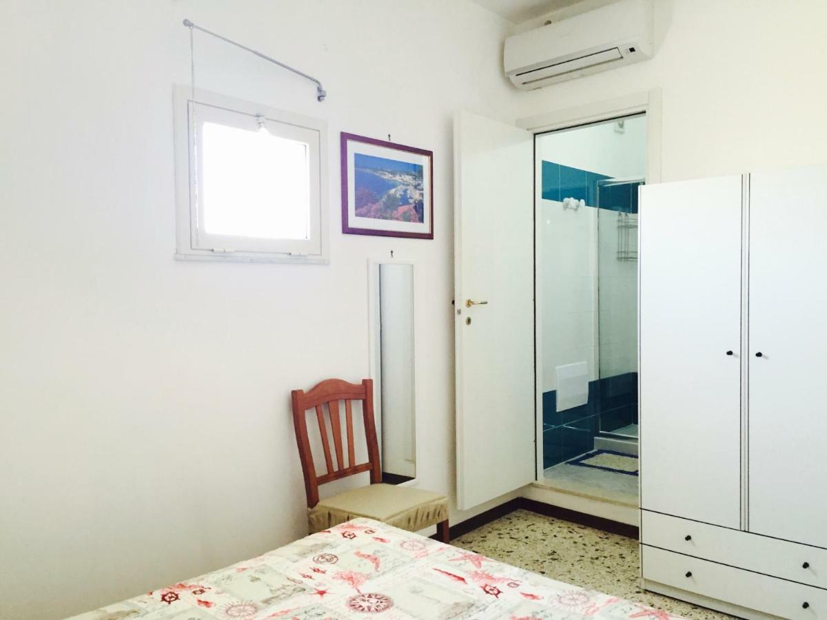 Bed and Breakfast Enea Castro  Экстерьер фото