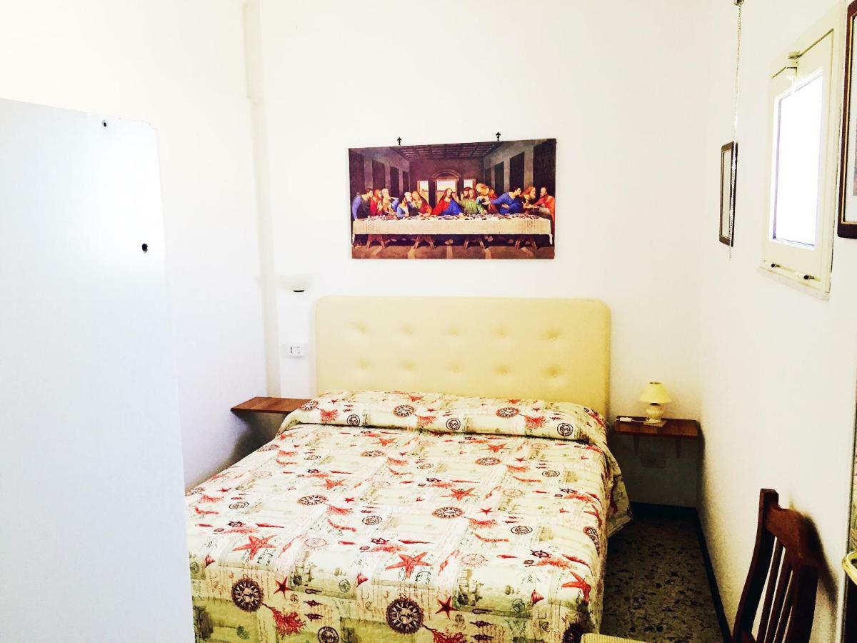 Bed and Breakfast Enea Castro  Экстерьер фото